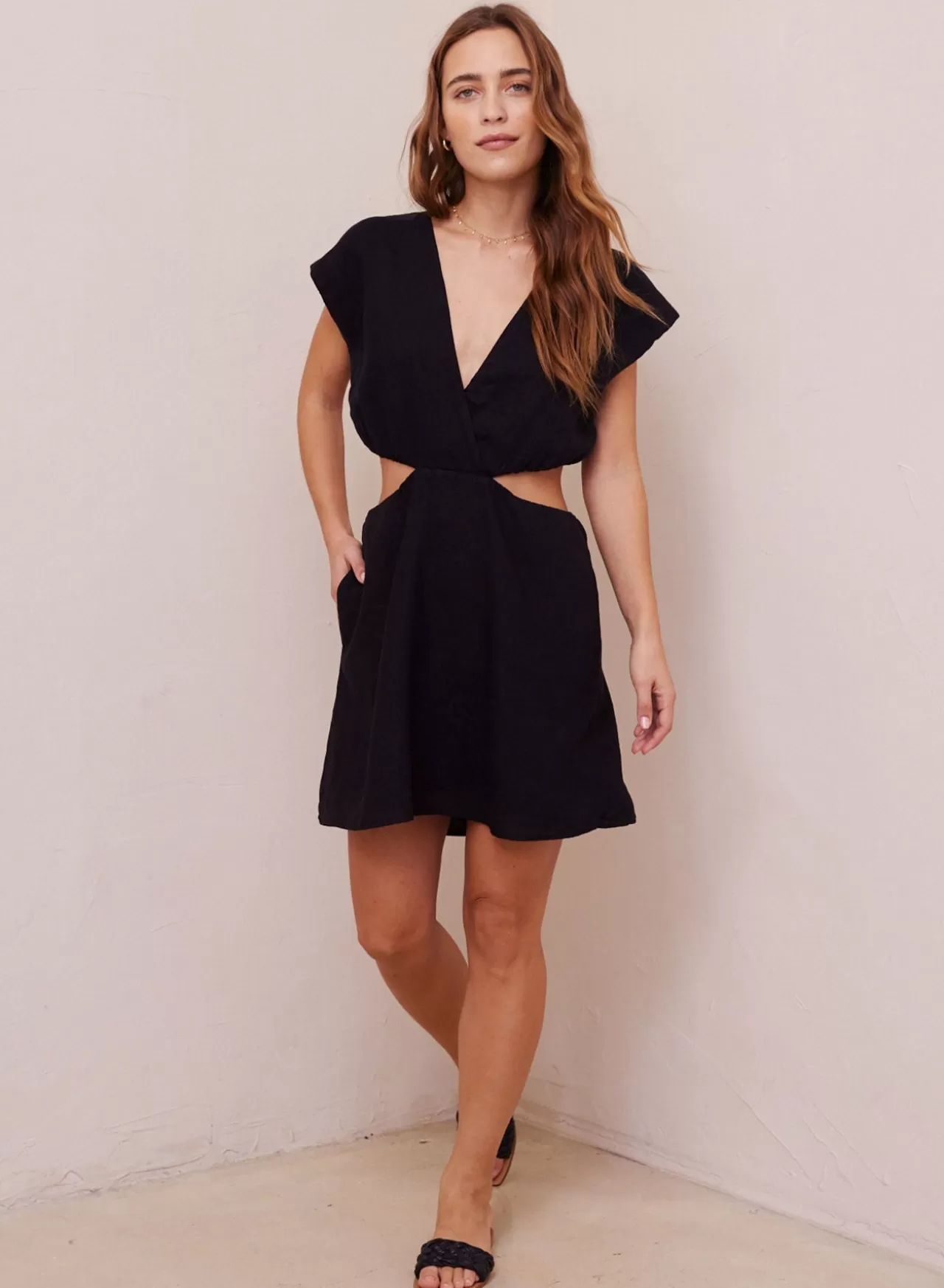 Bella Dahl Mini Dresses^Cap Sleeve Cut Out Mini Dress - Black