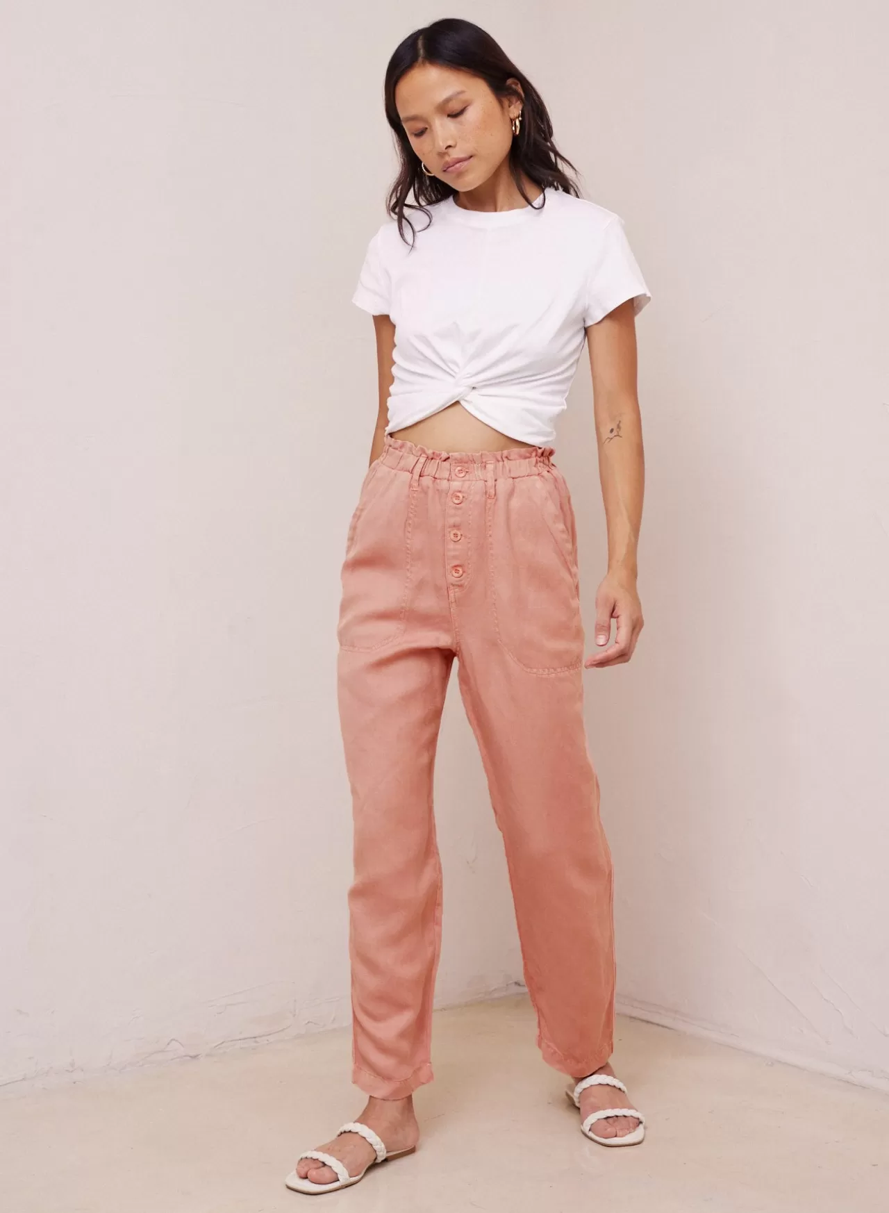 Bella Dahl Pants^Clover Button Front Relaxed Crop - Moroccan Clay