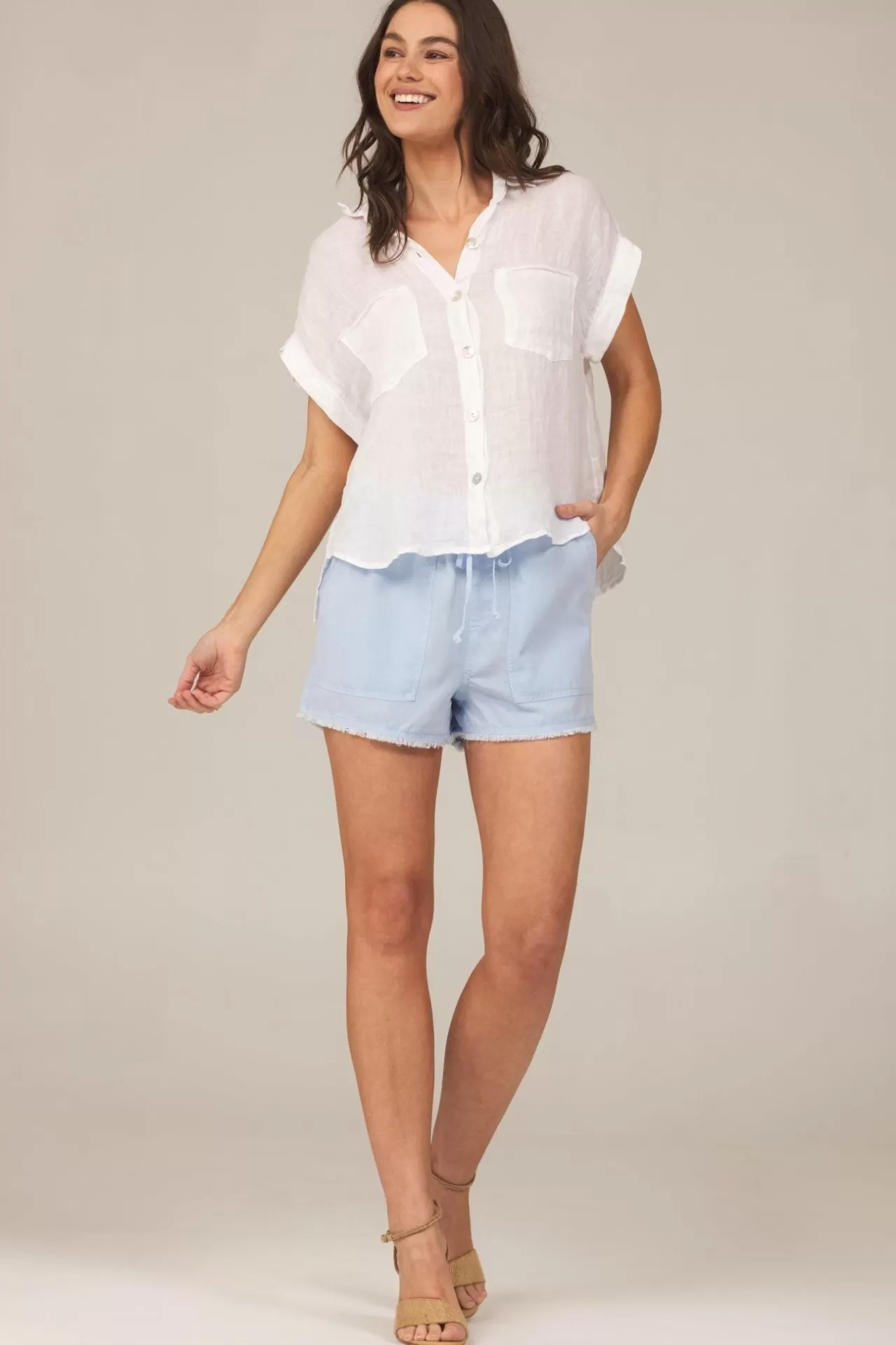 Bella Dahl Shorts^Frayed Tencel Pocket Short - Blue Oasis