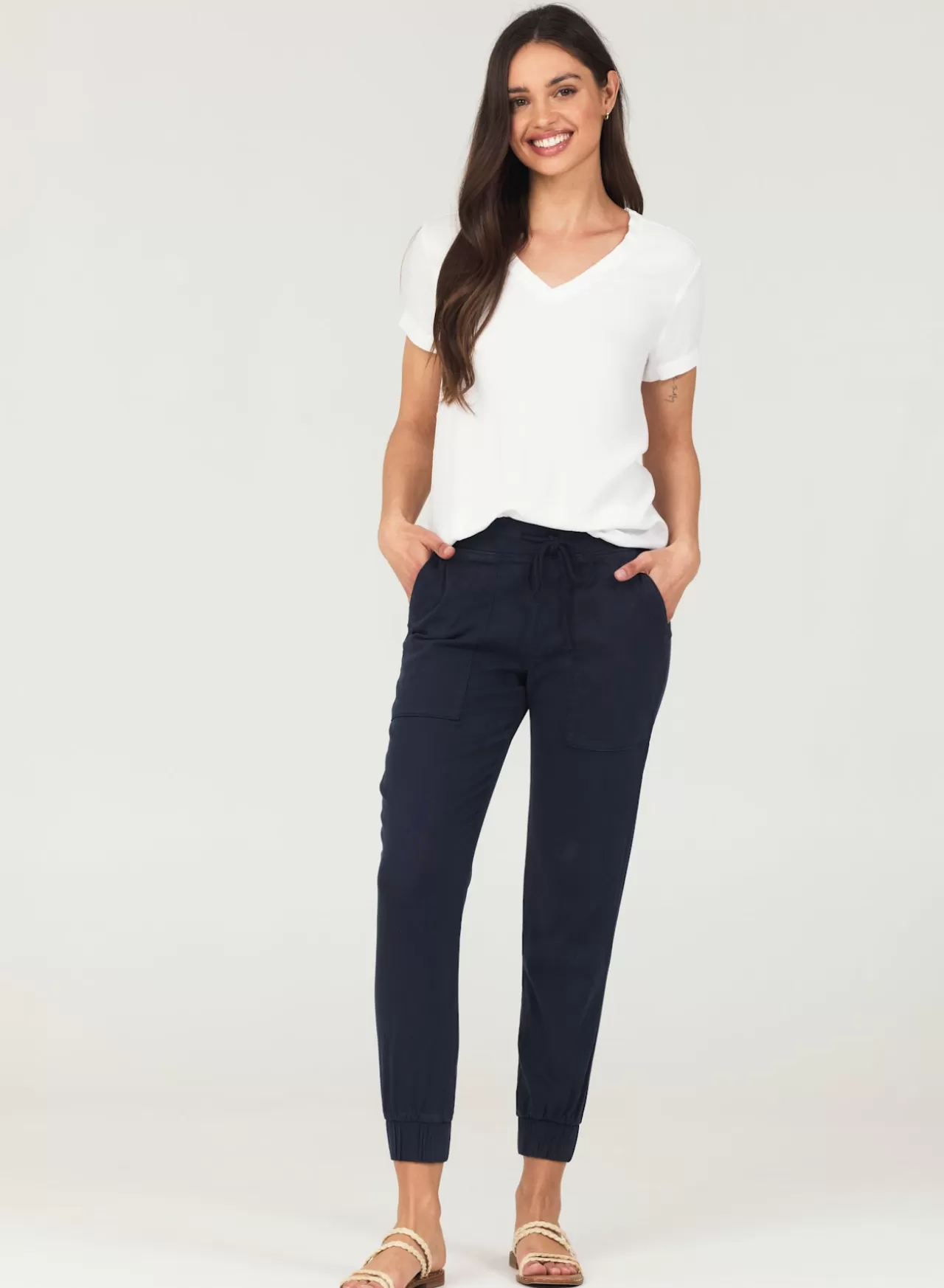 Bella Dahl Joggers^Pocket Jogger - Endless Sea