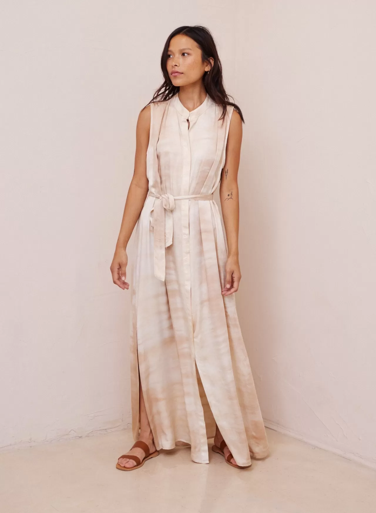 Bella Dahl Maxi Dresses^Satin Side Slit Maxi Dress - Dune Dye