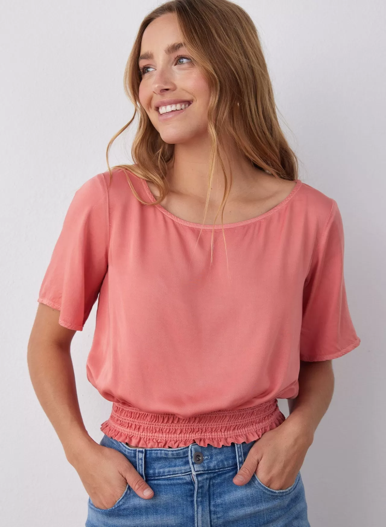 Bella Dahl Short Sleeve^Satin Smocked Waist Top - Blushed Coral