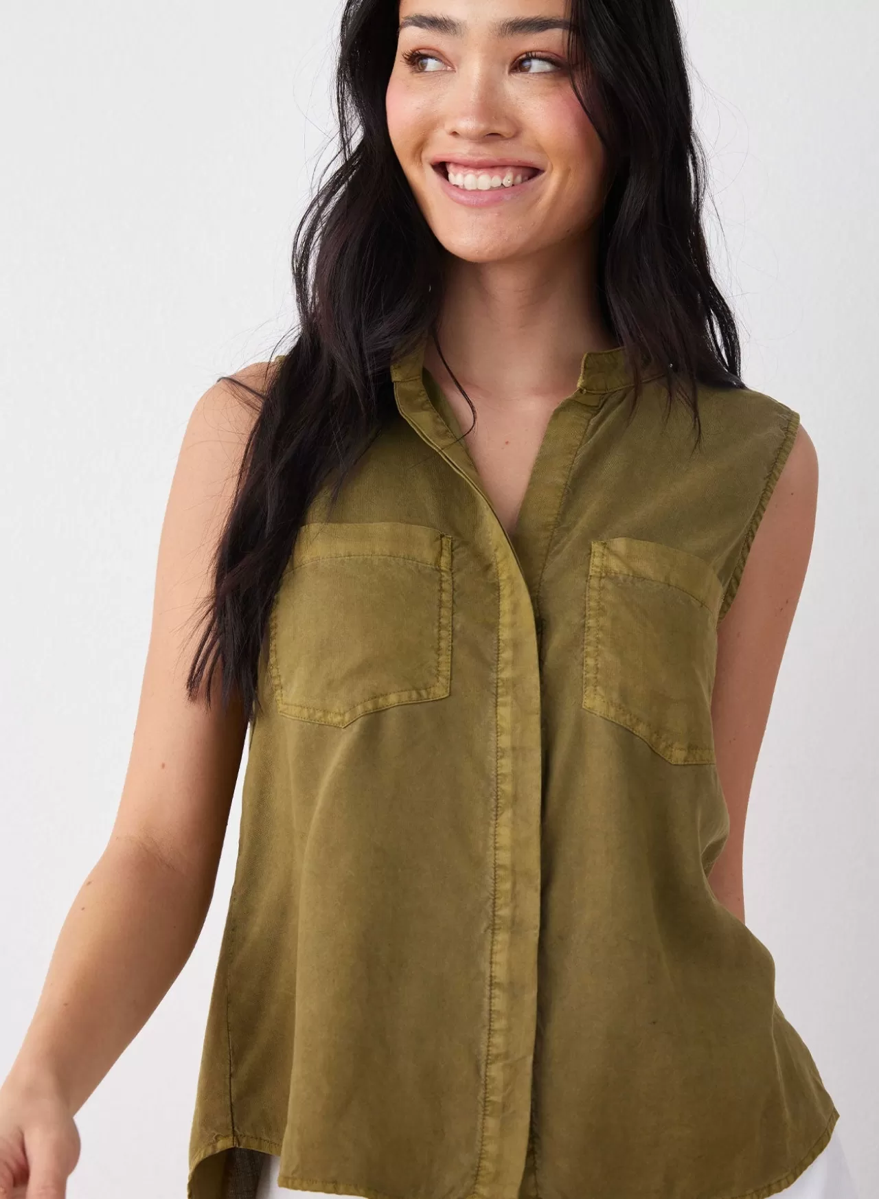 Bella Dahl Button Down^Sleeveless Two Pocket Button Down - Jungle Green