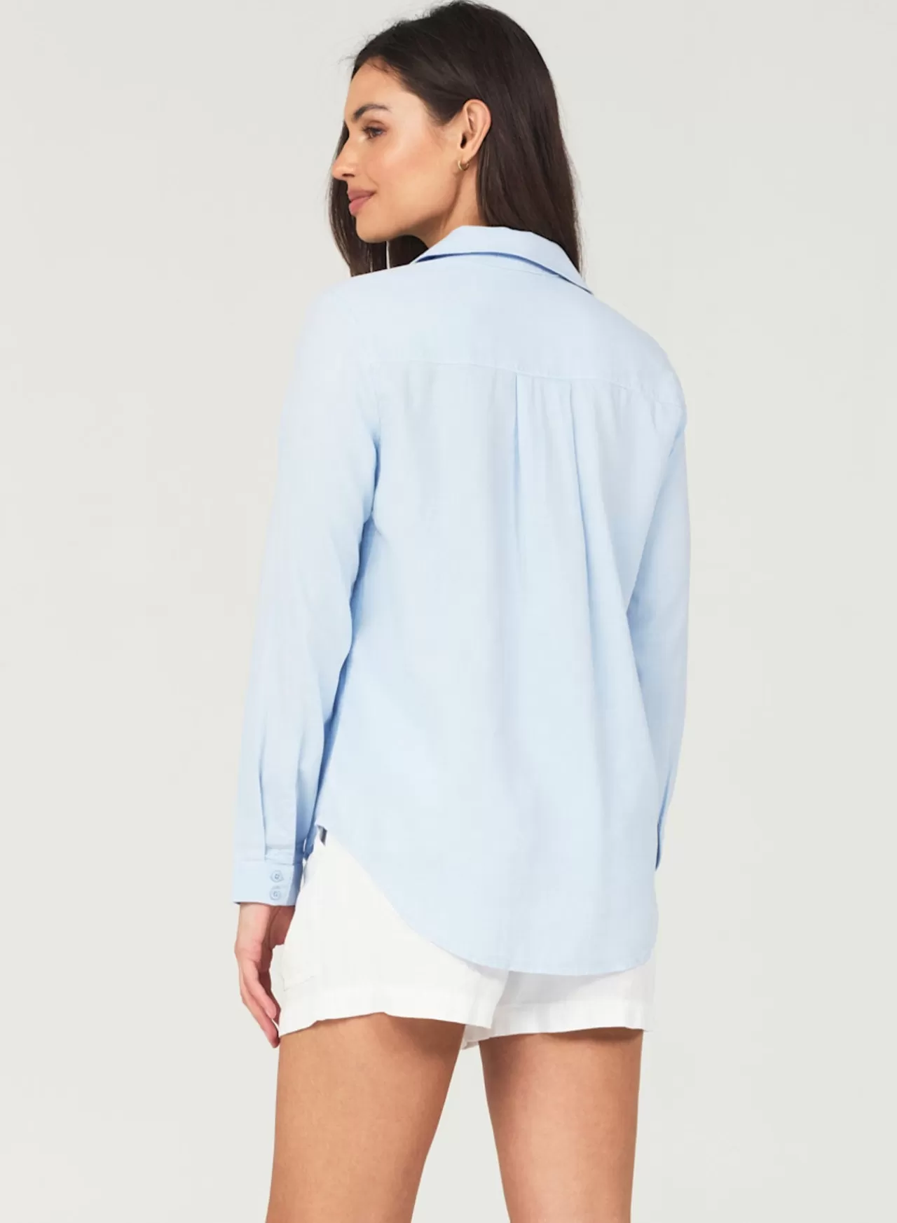 Bella Dahl Long Sleeve^Two Pocket Classic Button Down - Blue Oasis