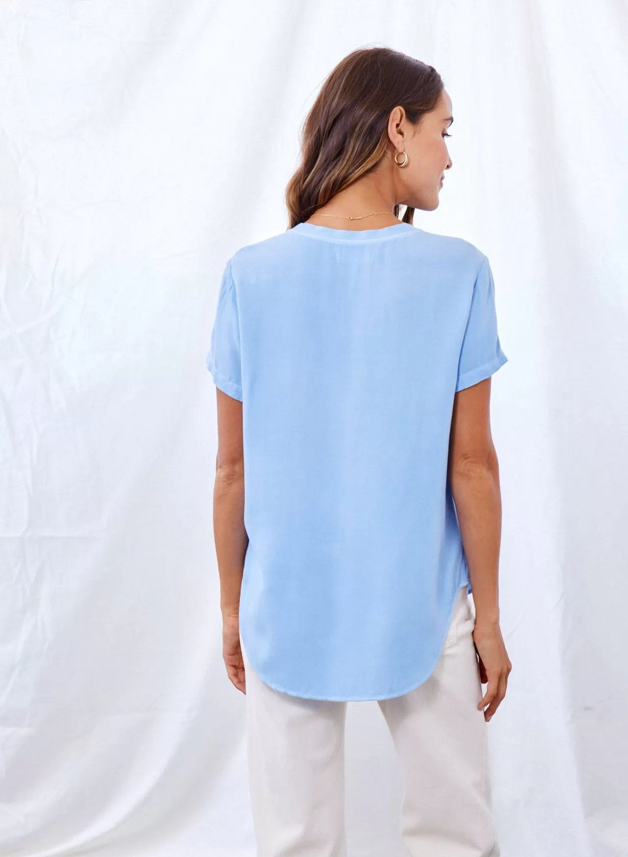 Bella Dahl Short Sleeve^V-Neck Tee - Blue Oasis